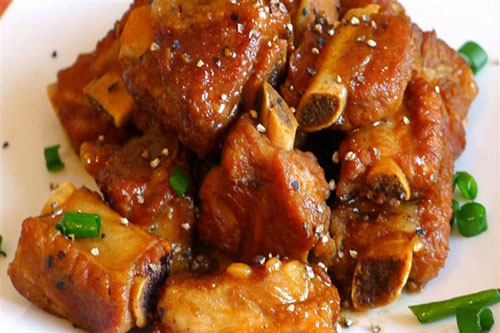 Làm sườn rim kiểu này ăn bao nhiêu cơm cũng hết, ngon hơn ngoài hàng