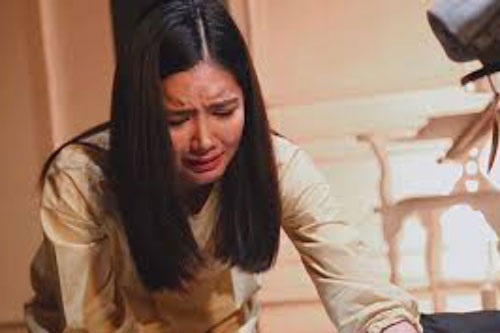 Lấy chồng to cao lực lưỡng, không ngờ đêm tân hôn, tôi khóc nghẹn
