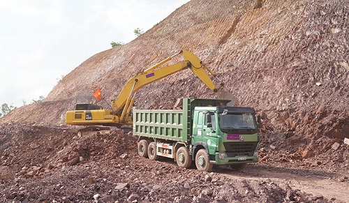 Thừa Thiên Huế: Cương quyết giải phóng mặt bằng, đảm bảo tiến độ thi công cao tốc Cam Lộ - La Sơn