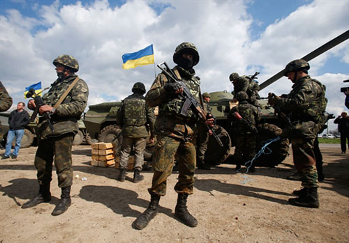 Chuyên gia tiết lộ vai trò NATO nếu Ukraine tấn công Donbass