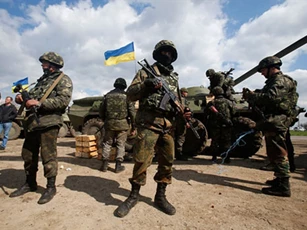 Chuyên gia tiết lộ vai trò NATO nếu Ukraine tấn công Donbass