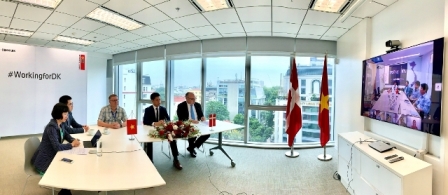 Ký kết 4 biên bản ghi nhớ hợp tác xây dựng điện gió La Gàn