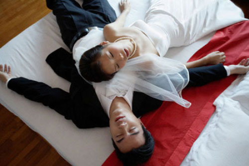 Sốc trước lời thú nhận của chồng trong đêm tân hôn