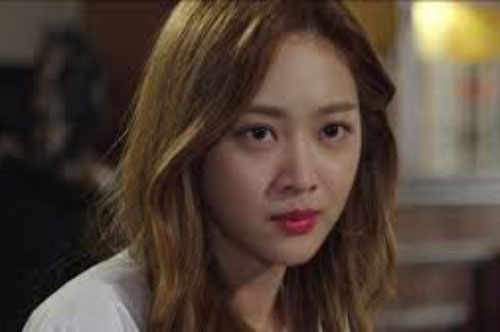 3 lần đến chơi nhà bạn trai, mẹ anh ấy đều làm món phở cuốn thịt bò tiếp đãi nhưng cách bà chuẩn bị khiến tôi hãi hùng