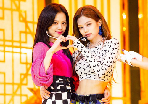 Giữa tin Jennie hẹn hò GD, fan BLACKPINK nổi giận đẩy hashtag đòi công bằng cho Jisoo, viết mail tố tội YG dài đến 3 mặt giấy?