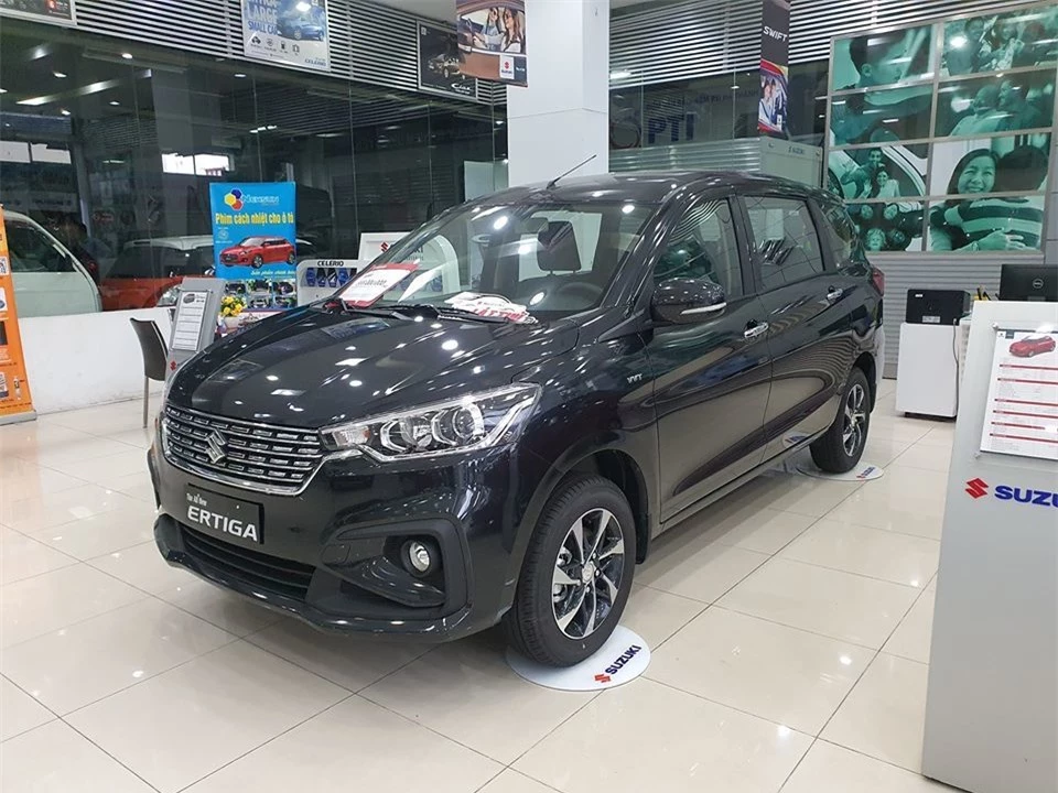 Xe MPV tháng 1/2021: Toyota Innova ế sưng, Mitsubishi Xpander thắng thế áp đảo