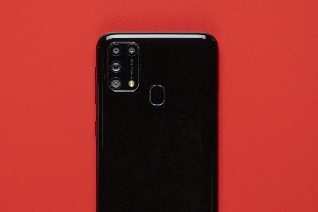 Samsung Galaxy M31, Oppo A93 và những smartphone đáng mua tại Việt Nam tầm giá 5 triệu đồng