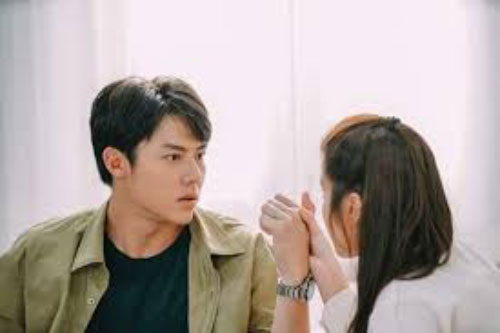 2 năm chẳng ngó ngàng, chồng cũ đột ngột mỗi tháng gửi 20 triệu cho con, biết lý do mà tôi ngã ngửa