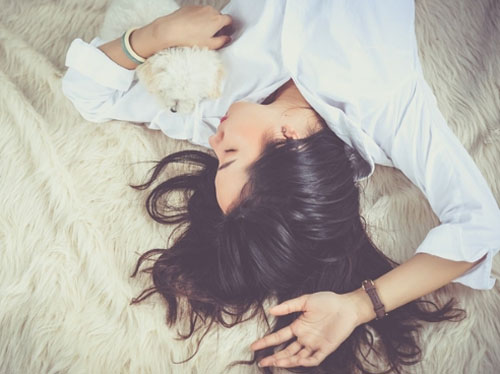 Phụ nữ có 3 dấu hiệu này chứng tỏ đã cạn tình trong hôn nhân, đàn ông tinh tế nên nhận ra sớm