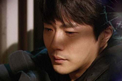 Vợ run rẩy mỗi đêm khi chồng động vào người vì ám ảnh đêm tân hôn 2 năm trước