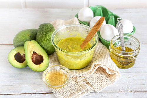 5 bí quyết làm đẹp da mặt với mật ong tại nhà