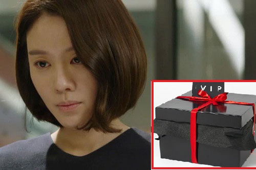 Người yêu cũ gửi tặng hộp quà khiêu khích, cô gái đáp trả cân xứng