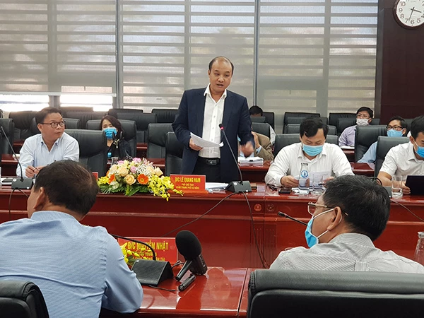 Phó Chủ tịch UBND TP Đà Nẵng Lê Quang Nam đề nghị điều chỉnh nội dung trong dự thảo quy hoạch đối với cảng Liên Chiểu là "“Đảm nhận vai trò khu bến chính của cảng cửa ngõ quốc tế tại khu vực miền Trung (loại đặc biệt)”