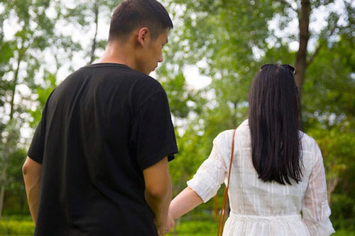 Tr&#x1EA3; th&#xF9; &#x27;k&#x1EBB; th&#x1EE9; 3&#x27; nh&#x1B0;ng l&#xE3;nh &#x111;&#x1EE7; h&#x1EAD;u qu&#x1EA3; v&#xEC; quy&#x1EBF;t &#x111;&#x1ECB;nh b&#x1EA5;t ng&#x1EDD; t&#x1EEB; ch&#x1ED3;ng