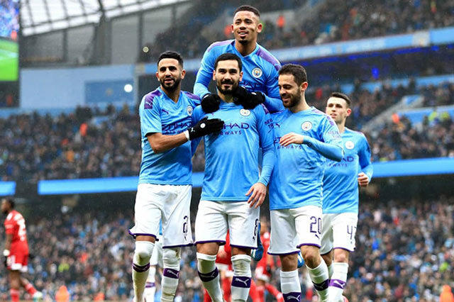 Man City đi vào lịch sử bóng đá Anh