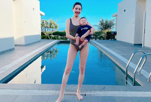 'Mẹ bỉm sữa' Thúy Vân khoe body thon gọn không ngờ sau hơn 3 tháng sinh quý tử đầu lòng