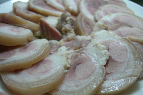 Cách luộc thịt lợn, thịt vịt ngon, trắng ngọt và mềm nhất