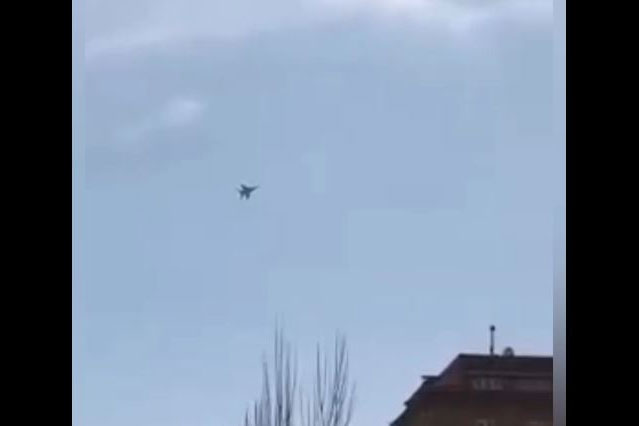 Armenia đưa máy bay chiến đấu lên trời đề phòng đảo chính