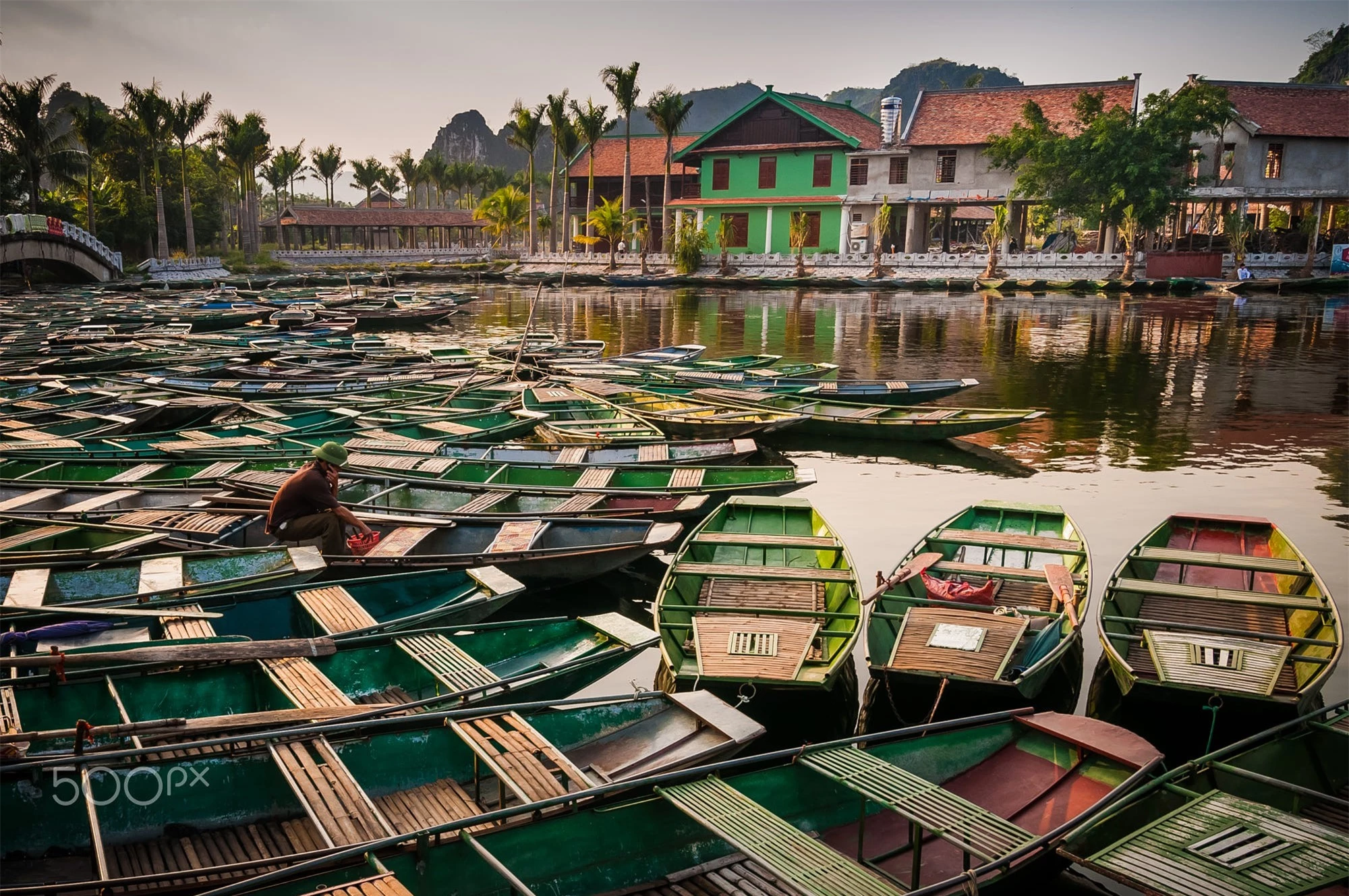 ninh binh nhu chon bong lai qua ong kinh cua nhiep anh gia quoc te