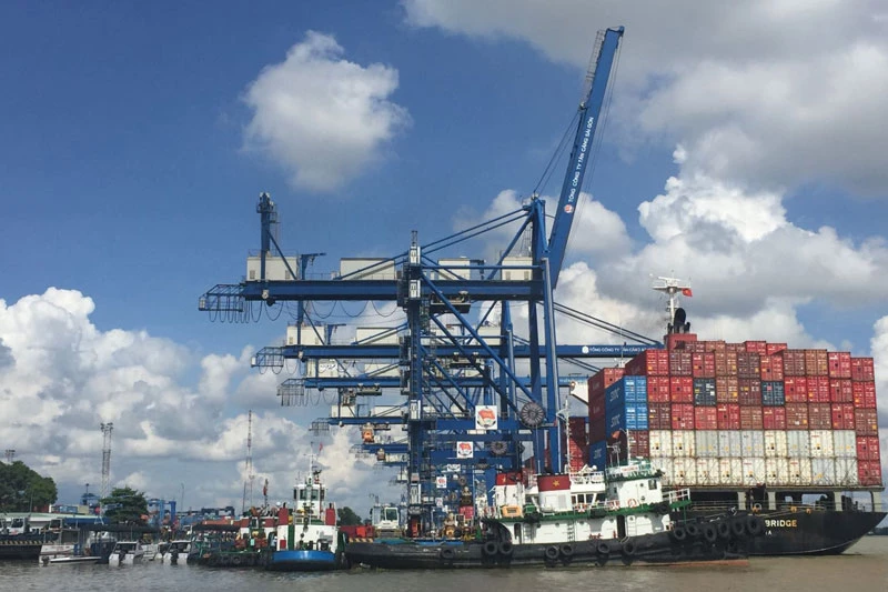 Việt Nam vào top 10 quốc gia đứng đầu trong Báo cáo Chỉ số Logistics thị trường mới nổi 2021.