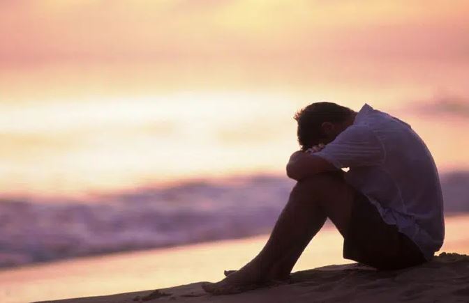 Mất vợ mất con chỉ vì... một bước sai