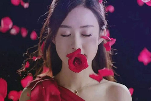 Đàn ông càng nhìn sẽ càng "mê đắm" 1 đặc điểm của người phụ nữ