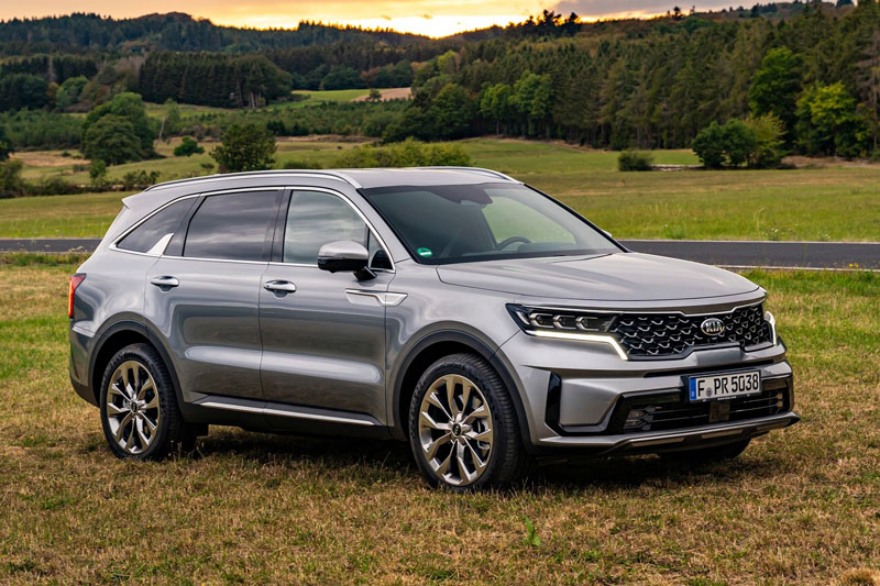 Top 10 xe SUV gia đình tốt nhất năm 2021: Kia Sorento góp mặt
