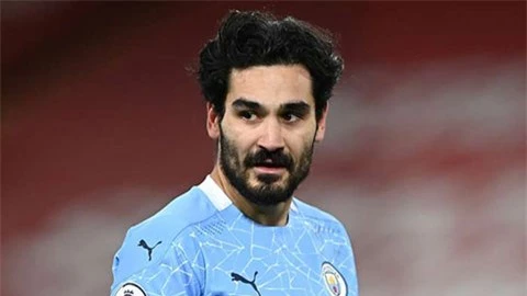 Gundogan tiết lộ từng được MU liên hệ 