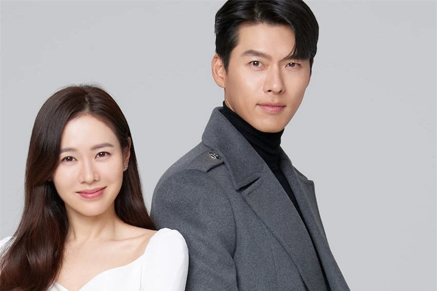 Hyun Bin và Son Ye Jin hẹn hò ở sân golf