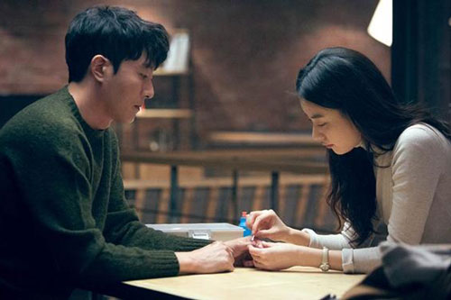 Đàn ông sẵn sàng ''bán đứng bản thân'' để làm 3 điều này vì bạn thì chứng tỏ anh ấy yêu không lối thoát