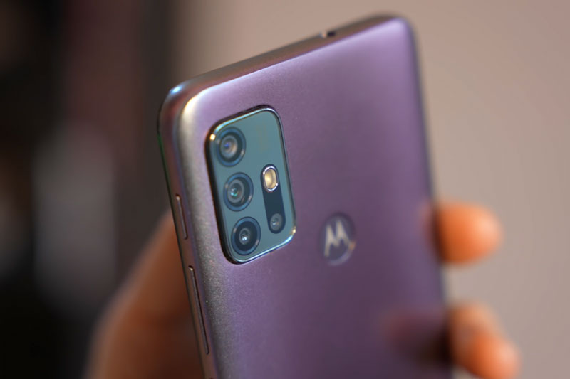 Smartphone chống nước, pin 5.000 mAh, chip S662, RAM 6 GB, giá ‘hạt dẻ’