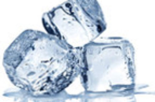 Mẹo hay từ nước đá ít người biết