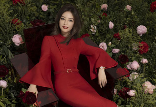 Triệu Vy sang chảnh đầy khí chất trong loạt ảnh đầu xuân