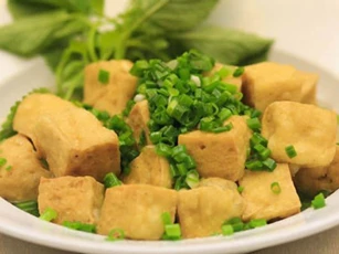 Đậu phụ 'độc' với những người này, đừng ăn nếu không muốn 'rước họa vào thân'