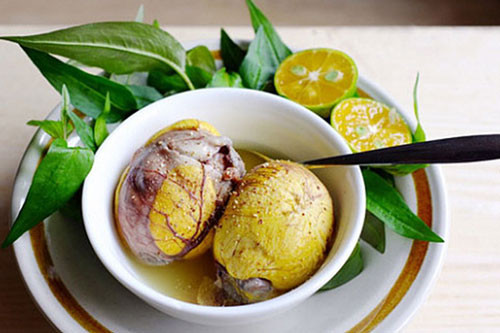 Những 'đại kỵ' khi ăn trứng vịt lộn không phải ai cũng biết để tránh rước họa vào thân