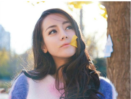 Đây chính là 3 hành động của phụ nữ dễ làm "được lòng" đàn ông nhất