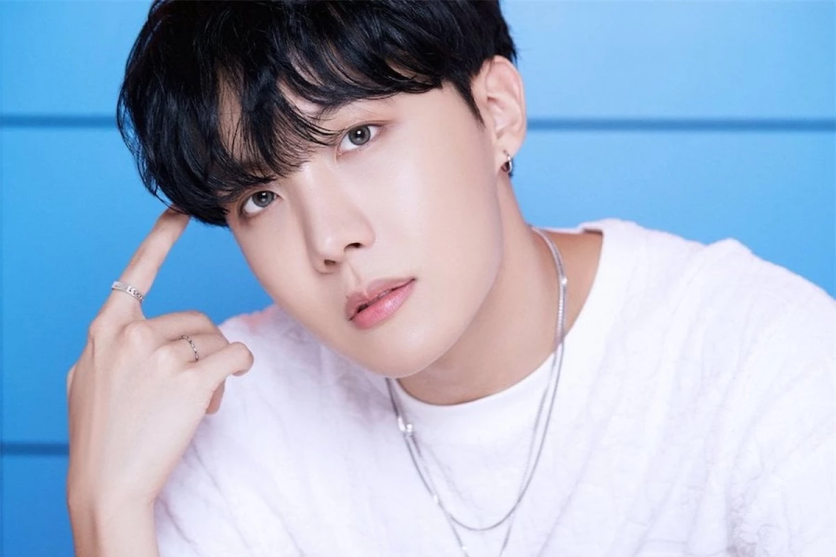 Nam ca sĩ J-Hope, thành viên nhóm nhạc BTS. Nguồn: Soompi