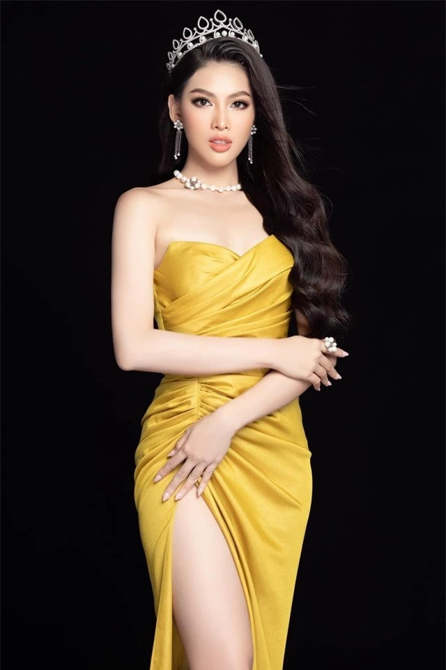 Gam màu vàng sang chảnh đích thị là màu 'phong thuỷ' của Á hậu Ngọc Thảo ở Miss Grand 2021 - ảnh 2