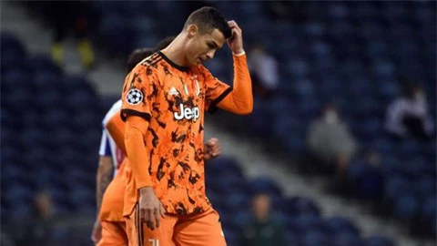Ronaldo bị Cassano coi là sai lầm của Juventus