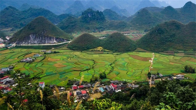 CNN gợi ý 10 điểm đến tuyệt vời nên khám phá ở Việt Nam - Ảnh 9.