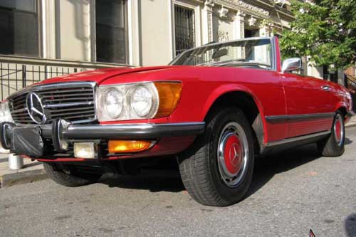 Bí mật gây 'sốc' về chiếc xe sang được Lý Tiểu Long yêu thích