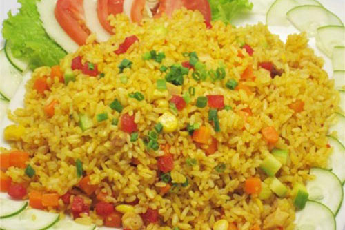 Cách làm cơm chiên trứng siêu ngon cho bữa sáng