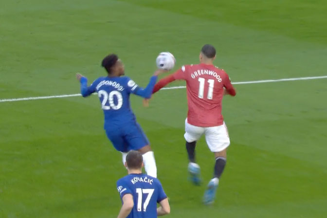 MU bị tước quả penalty rõ ràng trước Chelsea?