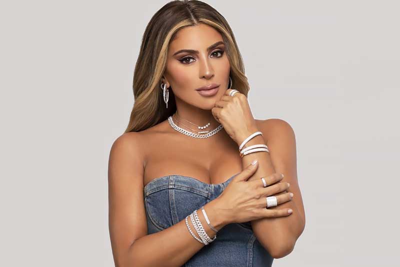 'Bỏng mắt' trước vẻ ngoài quyến rũ của vợ cũ huyền thoại bóng rổ Scottie Pippen