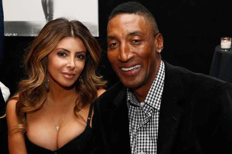 Mỹ nhân 46 tuổi này còn là vợ cũ của huyền thoại bóng rổ Scottie Pippen.