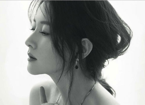 Phụ nữ tuổi 40 nhất định đừng bận tâm đến 3 thứ này để có cuộc sống an yên, hạnh phúc