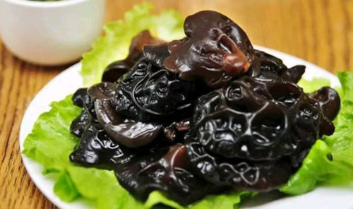 Mộc nhĩ kết hợp với 2 thực phẩm này tốt hơn đông trùng hạ thảo