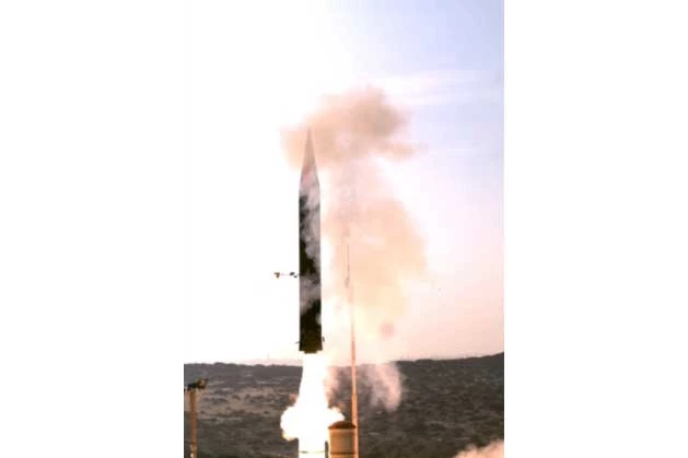 Ngoài phục vụ nhu cầu của Israel, tổ hợp phòng thủ tên lửa Arrow 4 còn được nhận định có tiềm năng xuất khẩu rất cao nếu Israel đồng ý bán. Như vậy, Mỹ và Israel đang tạo ra sản phẩm có thể cạnh tranh với S-500 Nga trên thị trường thế giới.
