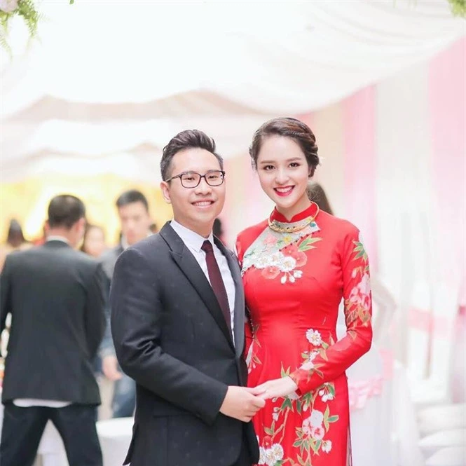 Top 3 HHVN 2012: Hoa hậu Đặng Thu Thảo và 2 á hậu đều có hôn nhân viên mãn - ảnh 14