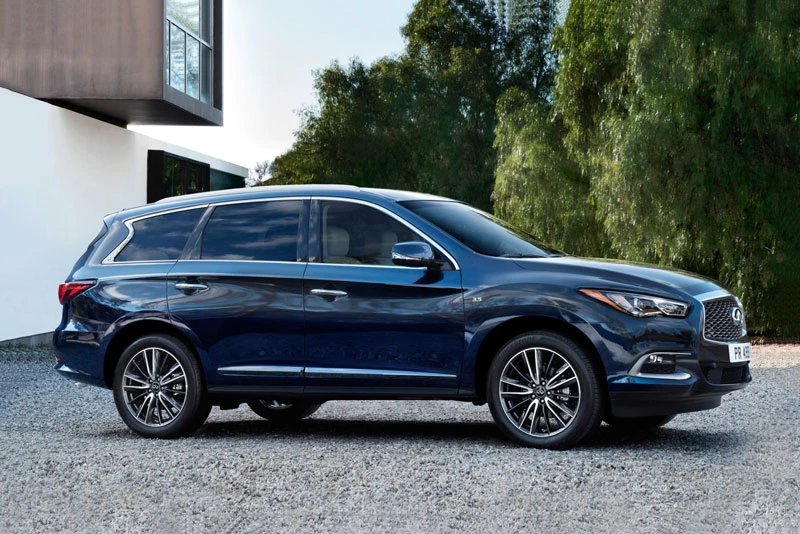 Infiniti QX60.